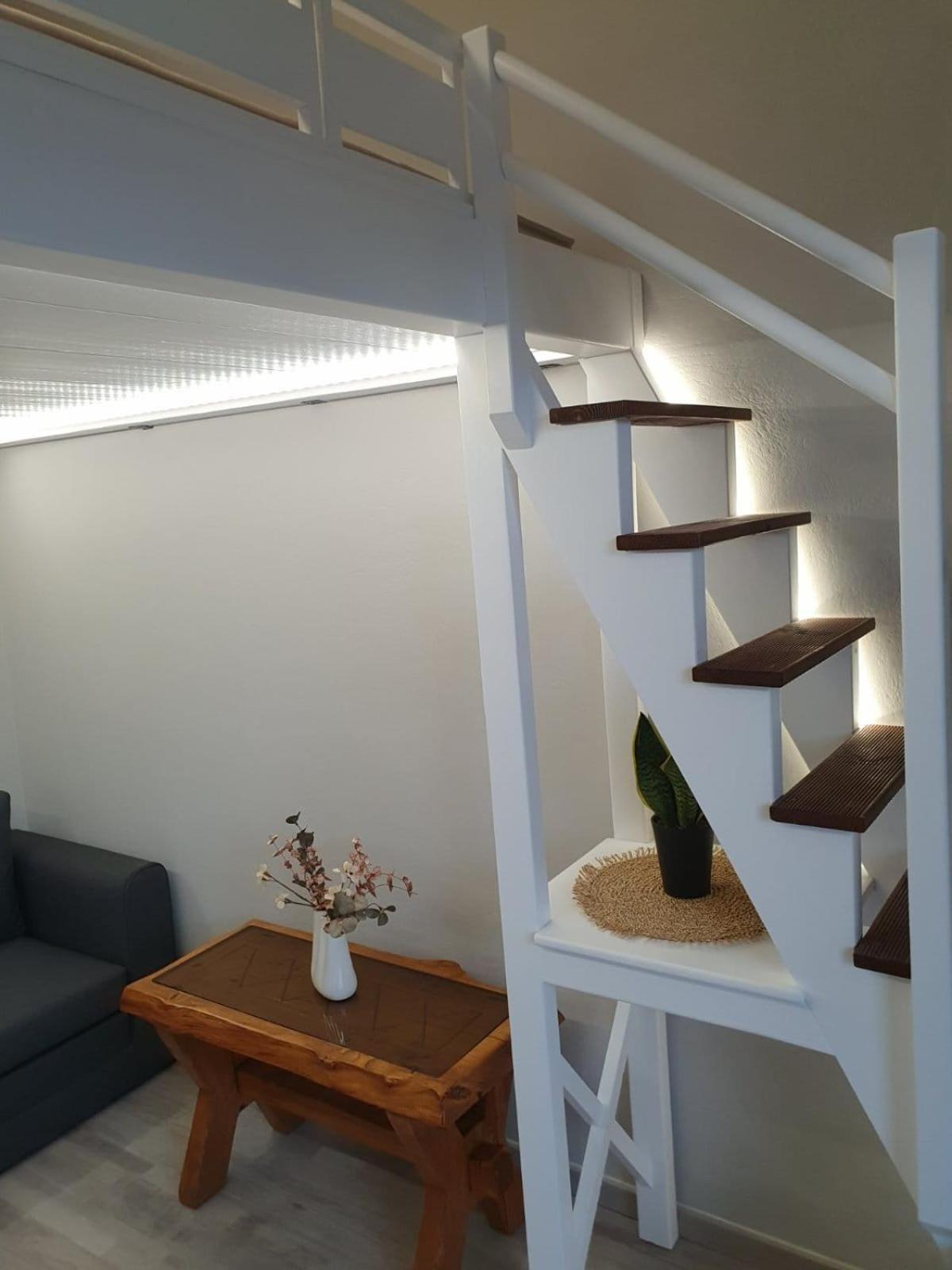 F K Apartments Ártemida Kültér fotó