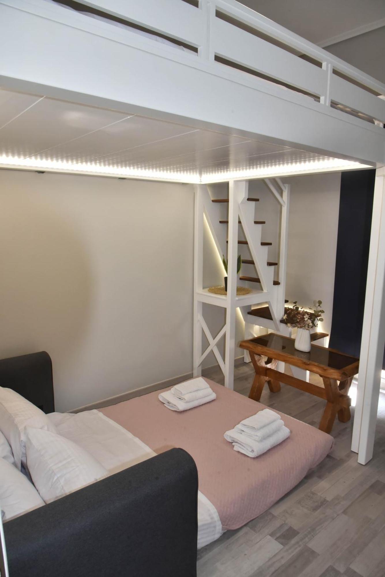 F K Apartments Ártemida Kültér fotó