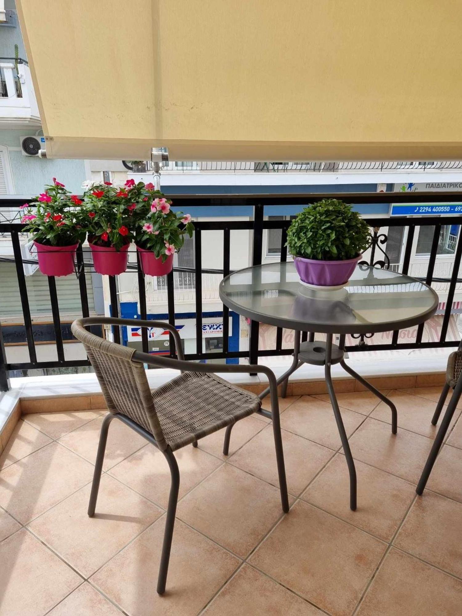 F K Apartments Ártemida Kültér fotó
